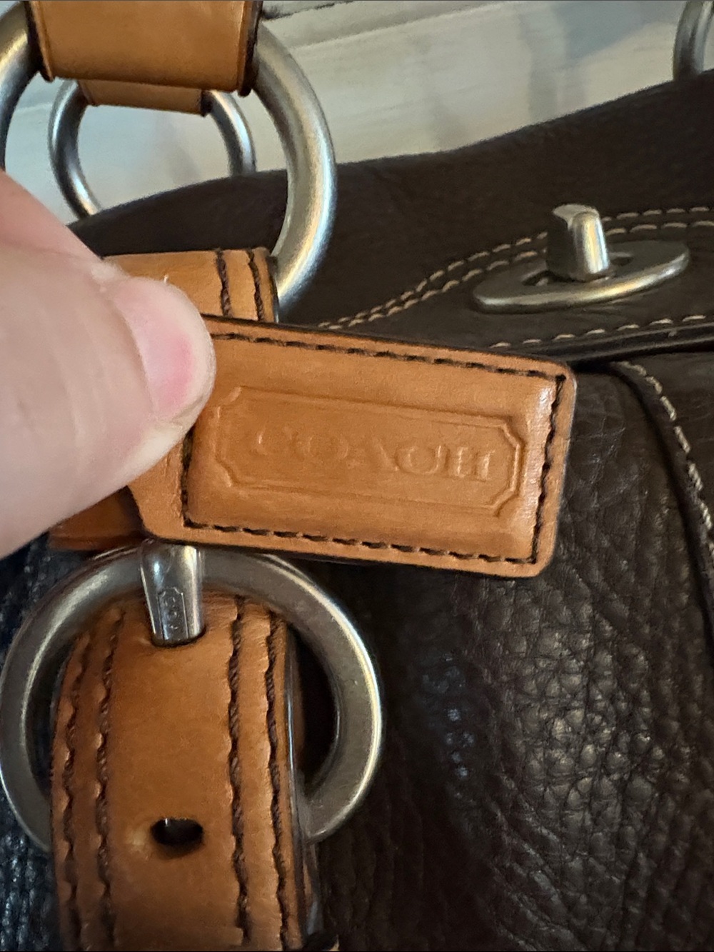 Coach Dark Brown Leather Shoulder Bag with Tan Straps - Picture 2 of 4
